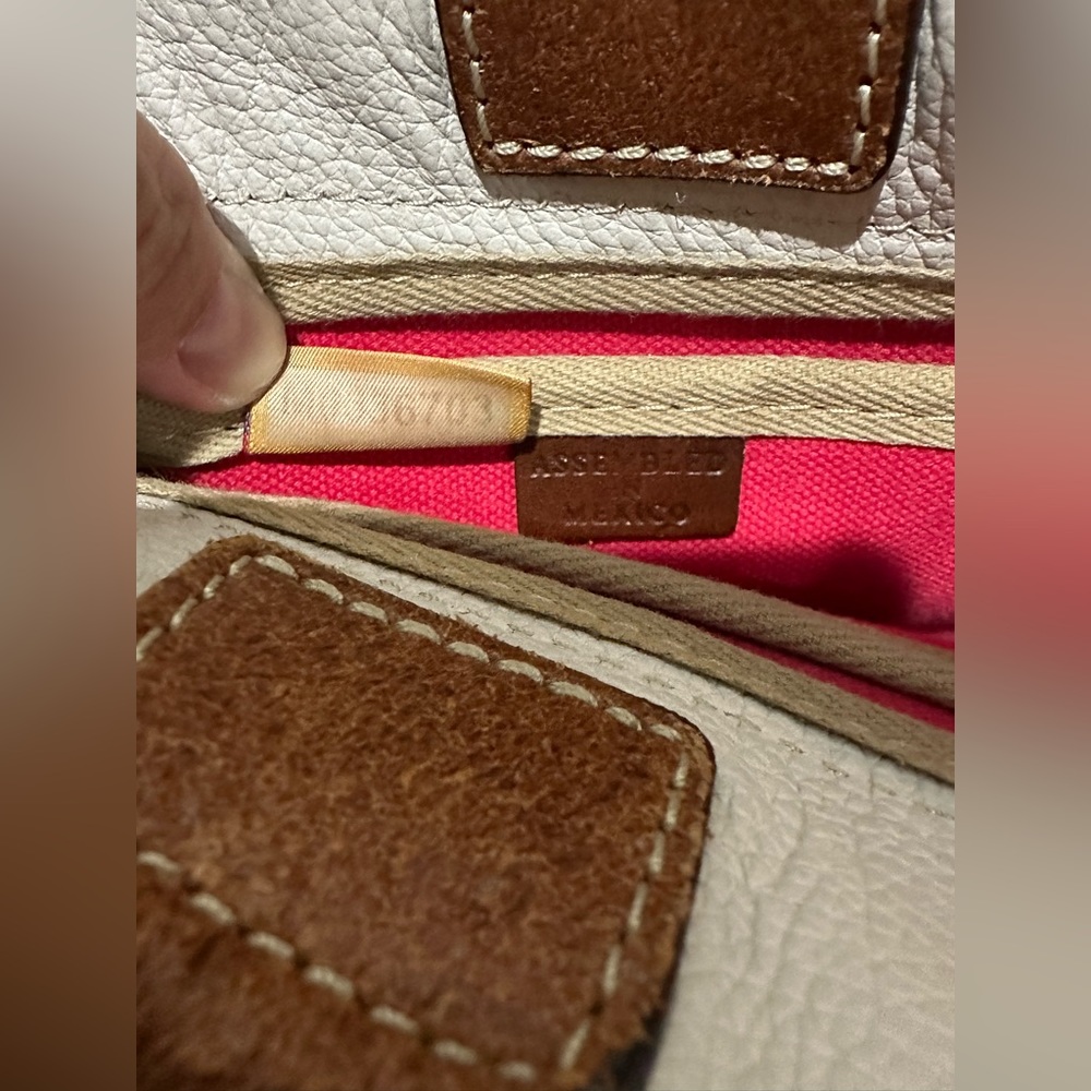 Dooney & Bourke Pebble Leather satchel - Picture 7 of 8